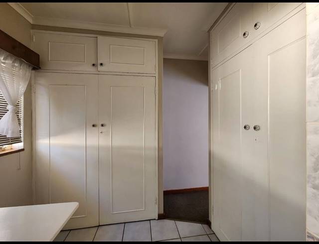 4 BEDROOM HOUSE FOR SALE IN GREENHILLS